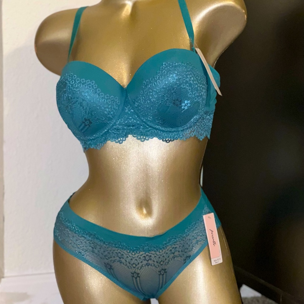 Beckii Bra Set (Teal)